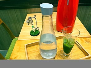 毀人不倦 我用 奇怪的氣泡液體 把網紅飲料店都調戲個了遍